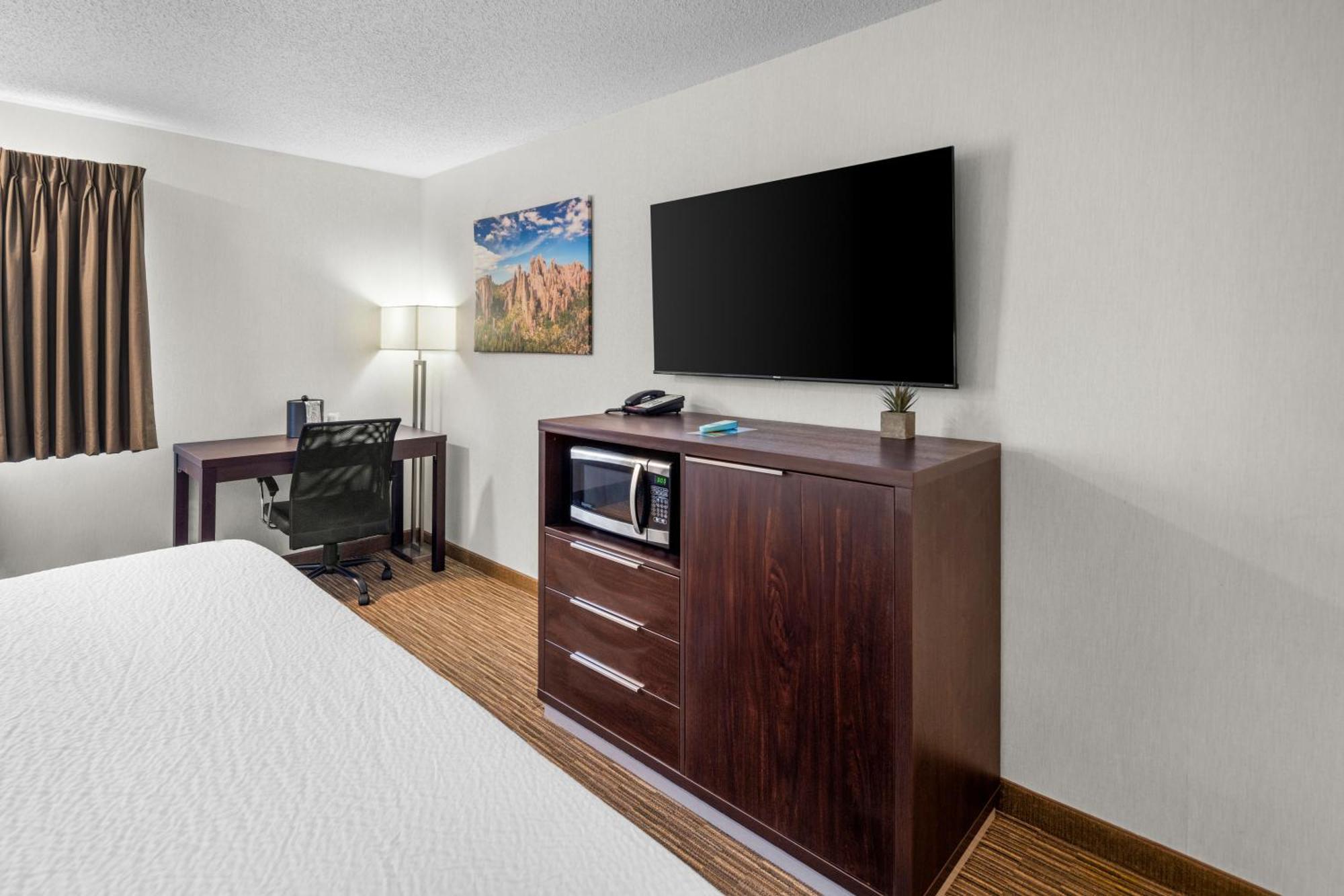 Everspring Inn & Suites Hill City Ngoại thất bức ảnh