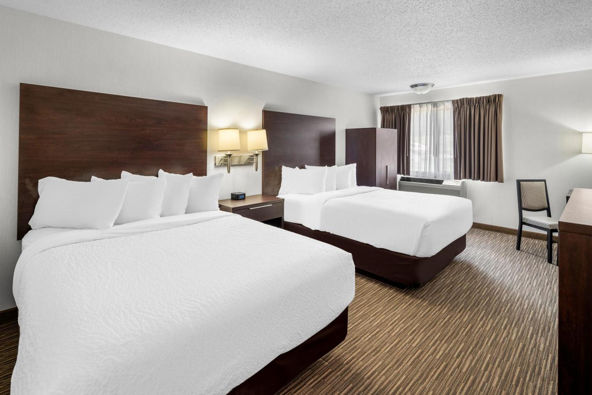 Everspring Inn & Suites Hill City Ngoại thất bức ảnh